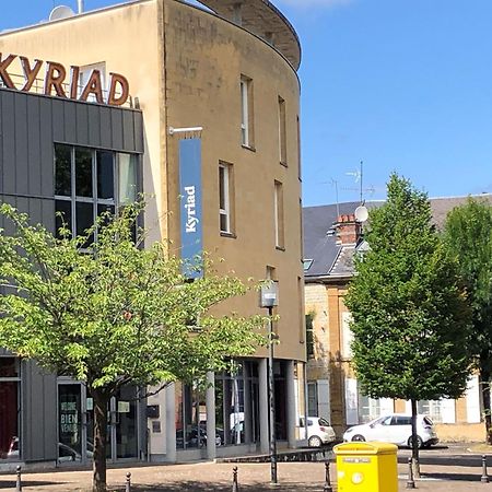 Kyriad Charleville Mezieres Εξωτερικό φωτογραφία